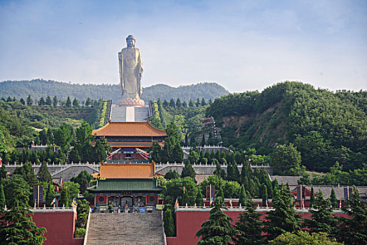 河南省鲁山县佛泉寺中原大佛