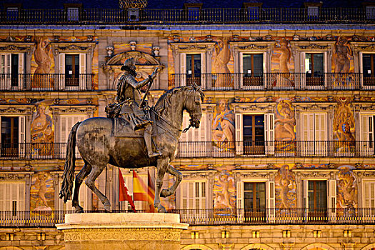 青铜,骑马雕像,国王,西班牙,夜晚,马约尔广场,马德里,欧洲