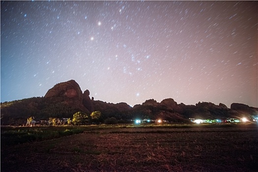 桂林丹霞地貌星空银河