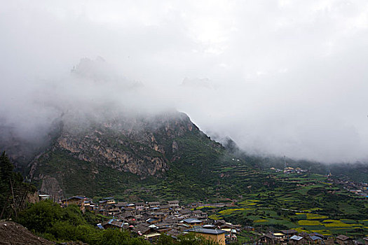 甘南,扎尕那,风光,秀丽,藏区,山村,村庄,世外桃源,云海,民居,油菜花,全景