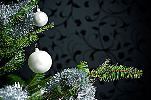 银,装饰,圣诞节,冷杉,球,链子,黑色,壁纸,背景
