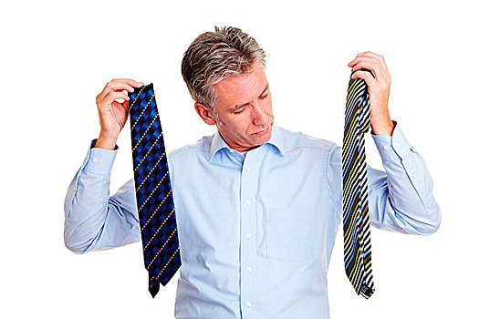 高级经理,选择,两个,不同,领带