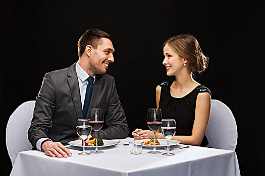 餐馆,情侣,假日,概念,微笑,吃饭,主菜,红酒