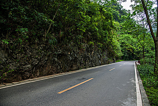 贵州省荔波县小七孔风景区公路