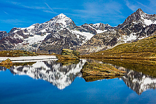 大石头,高山湖,反射,阿尔卑斯山,靠近,策马特峰,瑞士