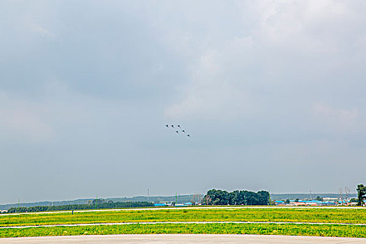 飞机航空表演