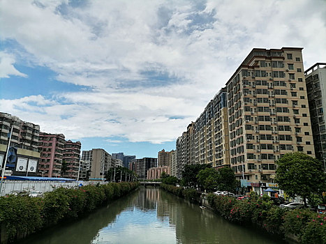 深圳宝安西乡河及河岸景观