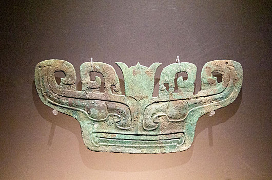 四川廣漢三星堆博物館青銅獸面（商代晚期，1986年三星堆二號祭祀坑出土）