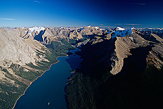 俯视,玛琳湖,碧玉国家公园,艾伯塔省,加拿大