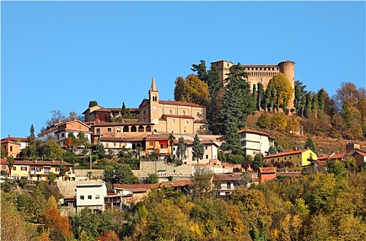 小镇,中世纪,城堡,秋天,树,上面,山,意大利北部