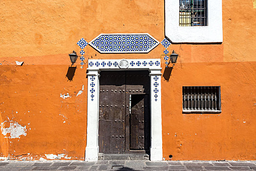 橙色,殖民建筑