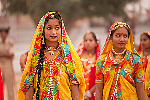 美女,特色,彩色,传统,服饰,骆驼,市场,牲畜,普什卡,拉贾斯坦邦,印度,亚洲