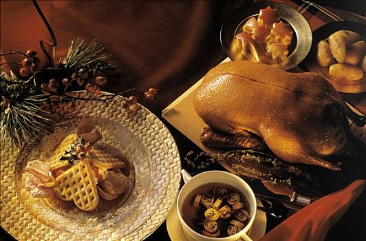 烤鸭,心形,华夫饼,汤,圣诞晚餐