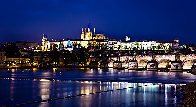 查理大桥,布拉格城堡,伏尔塔瓦河,布拉格,捷克共和国,欧洲
