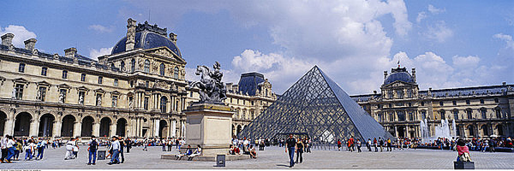 院落,卢浮宫,贝聿铭作品,金字塔,巴黎,法国