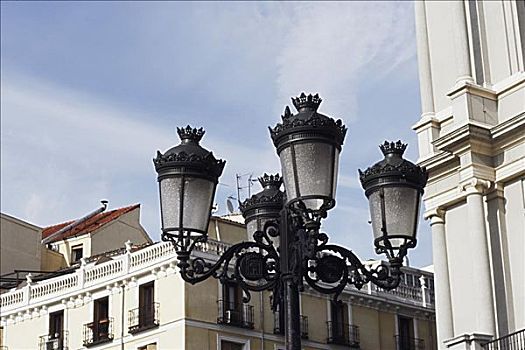 仰视,路灯柱,正面,建筑,马德里,西班牙