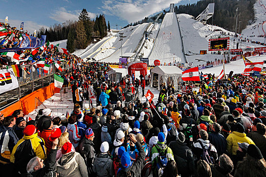 障碍滑雪,山,滑雪,世界杯,冬季运动,大看台,观众,加米施帕藤基兴,上巴伐利亚,巴伐利亚,德国,欧洲