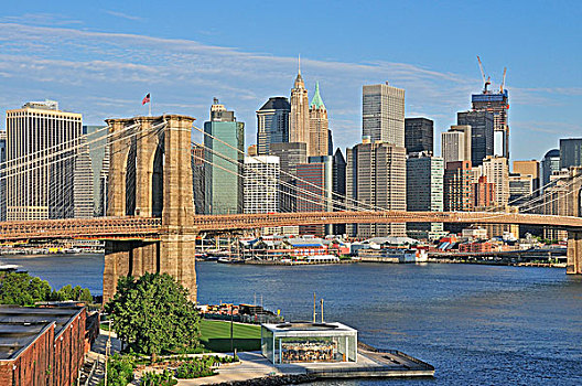 天际线,下曼哈顿,布鲁克林大桥,渡轮,州立公园,仰视,曼哈顿大桥,曼哈顿,纽约,美国,北美