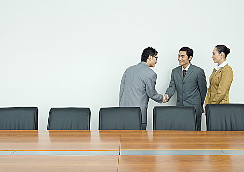 商务合作,握手,会议室