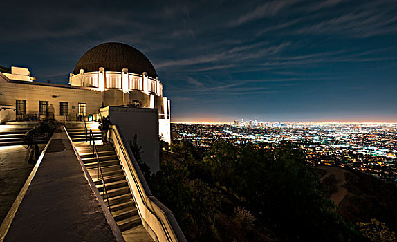 美国洛杉矶格里菲斯天文台夜景