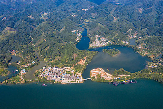 广西苍梧京南绿水青山入画来