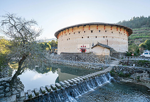 中国福建南靖土楼裕昌楼全景图