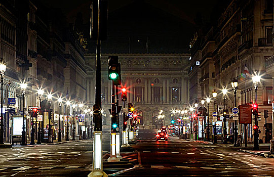 加尼叶歌剧院,巴黎