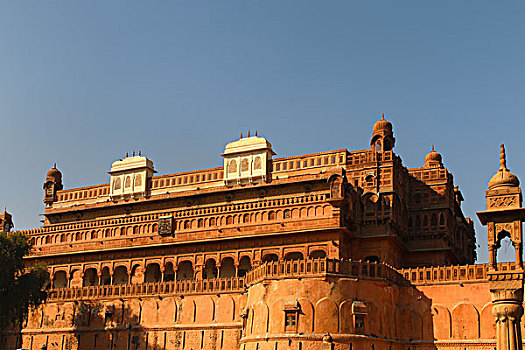 东方,建筑,正门入口,堡垒,城市宫殿,比卡内尔,拉贾斯坦邦,印度,亚洲