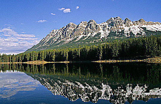 湖,山,罗伯逊山省立公园,不列颠哥伦比亚省,加拿大