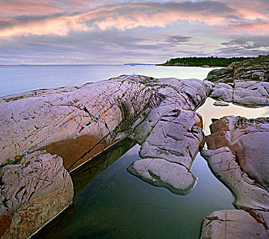 红岩,乔治亚湾,休伦湖,安大略省,加拿大