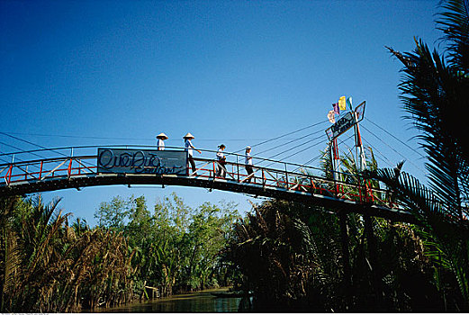 人,穿过,桥,越南