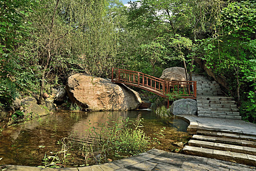 河北省石家庄平山县藤龙山风景区