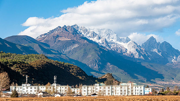 玉龙雪山