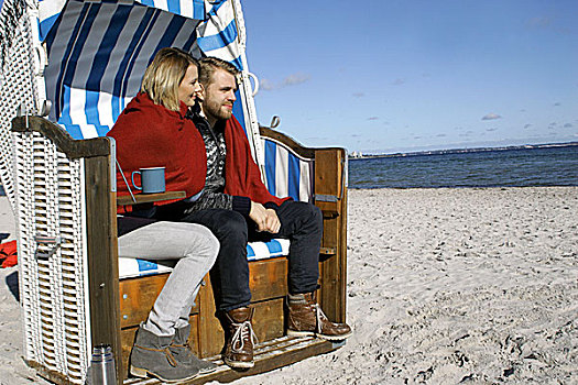 情侣,休息,沙滩椅