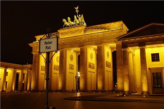 勃兰登堡门,柏林,傍晚