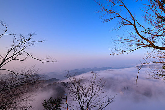 云雾山冬日黄昏