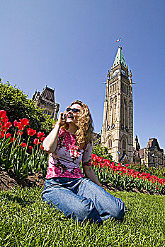 渥太华,安大略省,国会大厦,郁金香,30岁,金发,手机,加拿大