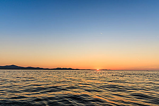 扎达尔大海黄昏日落美景