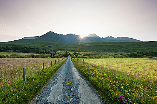 风景,道路,早,早晨,日出,后面,黑色,山脊,娇嫩,斯凯岛,苏格兰