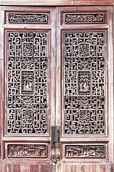中式镂空雕花门窗,中国安徽省黟县卢村木雕楼