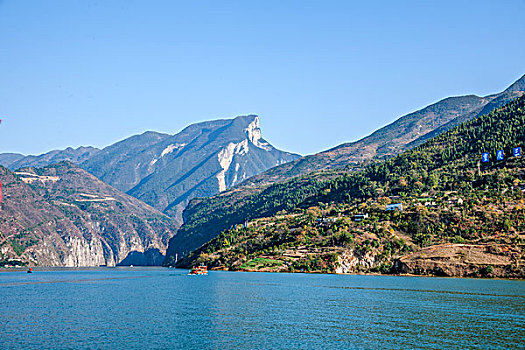 长江三峡瞿塘峡峡谷