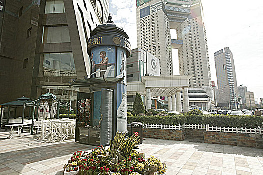 天津小白楼商业街建筑