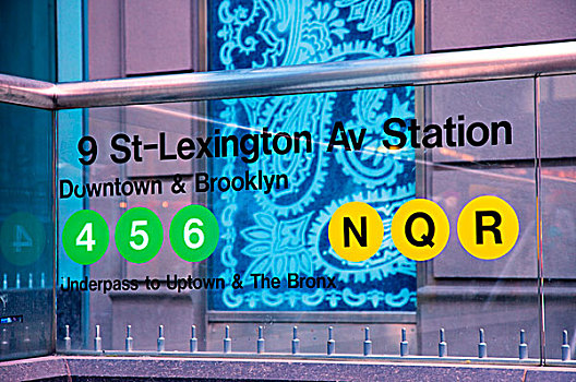 清晰,丙烯酸树脂,地铁站,签到,曼哈顿中城,纽约,美国