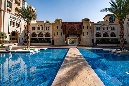 阿联酋迪拜古城皇宫酒店远眺哈利法塔