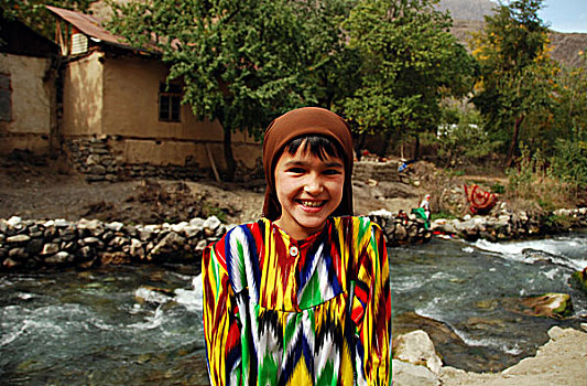 tajikistan,penjakent,young,boys,running,and,smiling