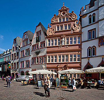 机械性,背诵,红色,房子,大市集,莱茵兰普法尔茨州,德国,欧洲