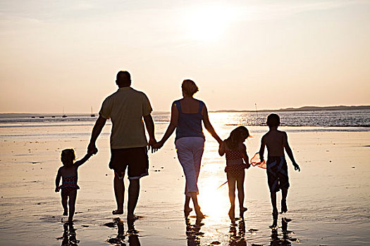 家庭,五个,走,海滩,日落