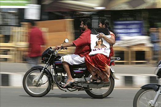 印度,喀拉拉,特里凡得琅,摩托车,乘客,市中心