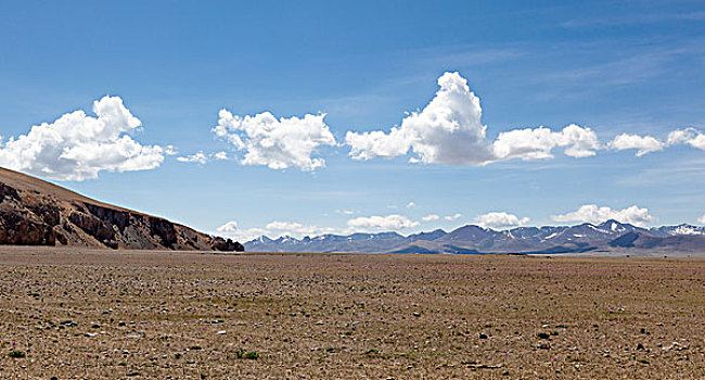 西藏,云海,雪山,玛尼堆