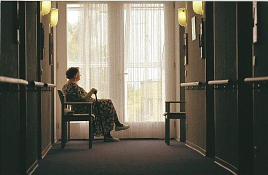 老太太,坐,孤单,走廊,老,家,老人护理,德国,欧洲